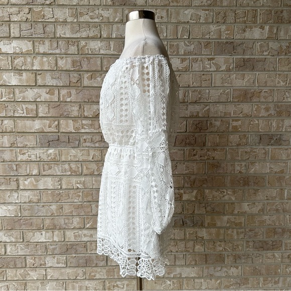 New Eilly Bazar Lace Romper Lined Size M 🌸 - Picture 7 of 16